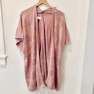 LULULEMON MAUVE WRAP